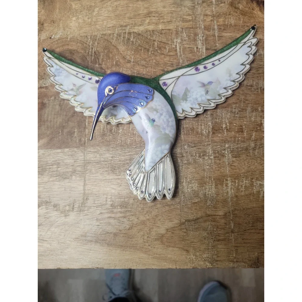Lena‎ Liu Sapphire Splendor Hummingbird Wall Plaque-Jewels Of The Garden 2354